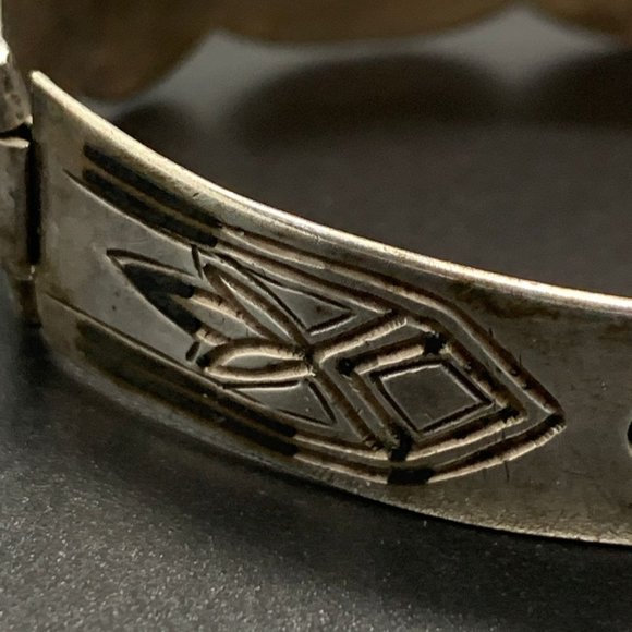Vintage Sterling Silver Niello Hinge Cuff Bangle Boho Bracelet Flower Inlay - Picture 6 of 9